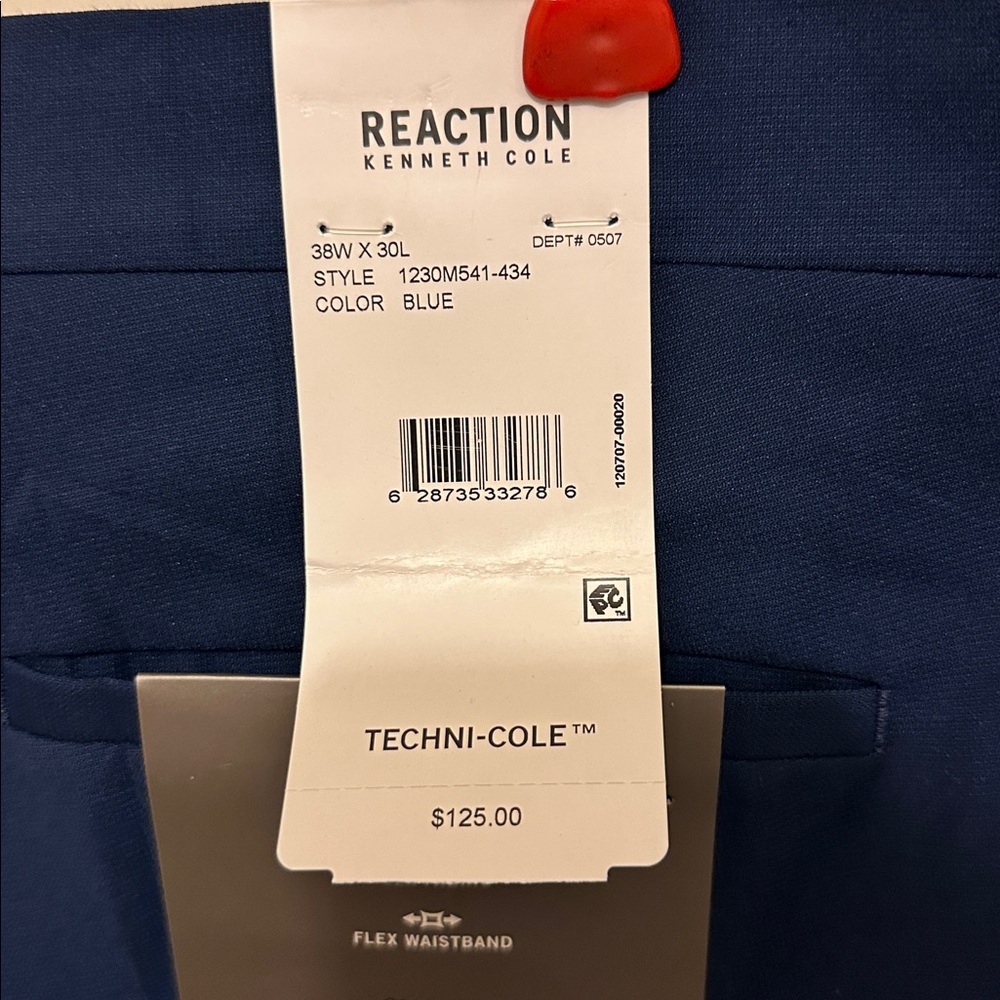 NWT Kenneth Cole (38”x30”)